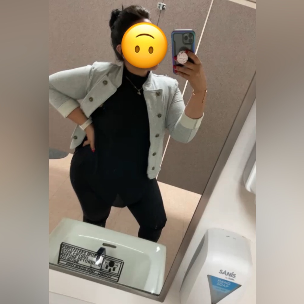 Blazer - Picture 2 of 2